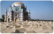 Uch Sharif Tomb