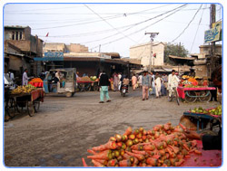 Sabzi Market Larkana