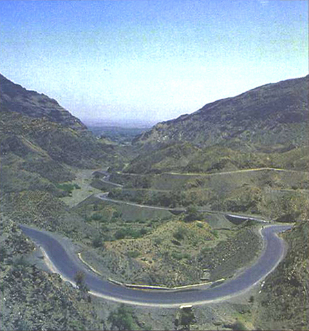 Photo Gallery of Northern Pakistan / khybar_pass
