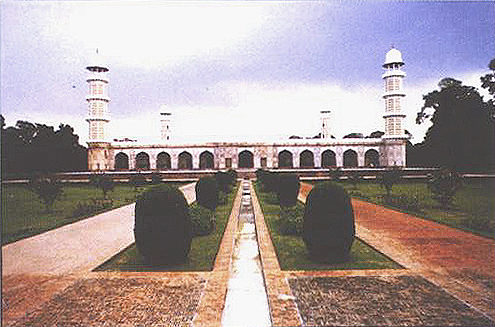 Photo Gallery of Punjab, Pakistan / jahangir_mausoleum